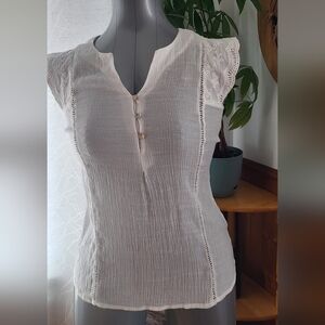 Zac & Rachel Cream Lace Cap Sleeve Blouse